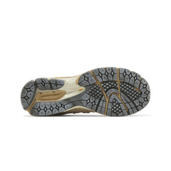 New-Balance-1906R-AURALEE-Bone-White-2023-5