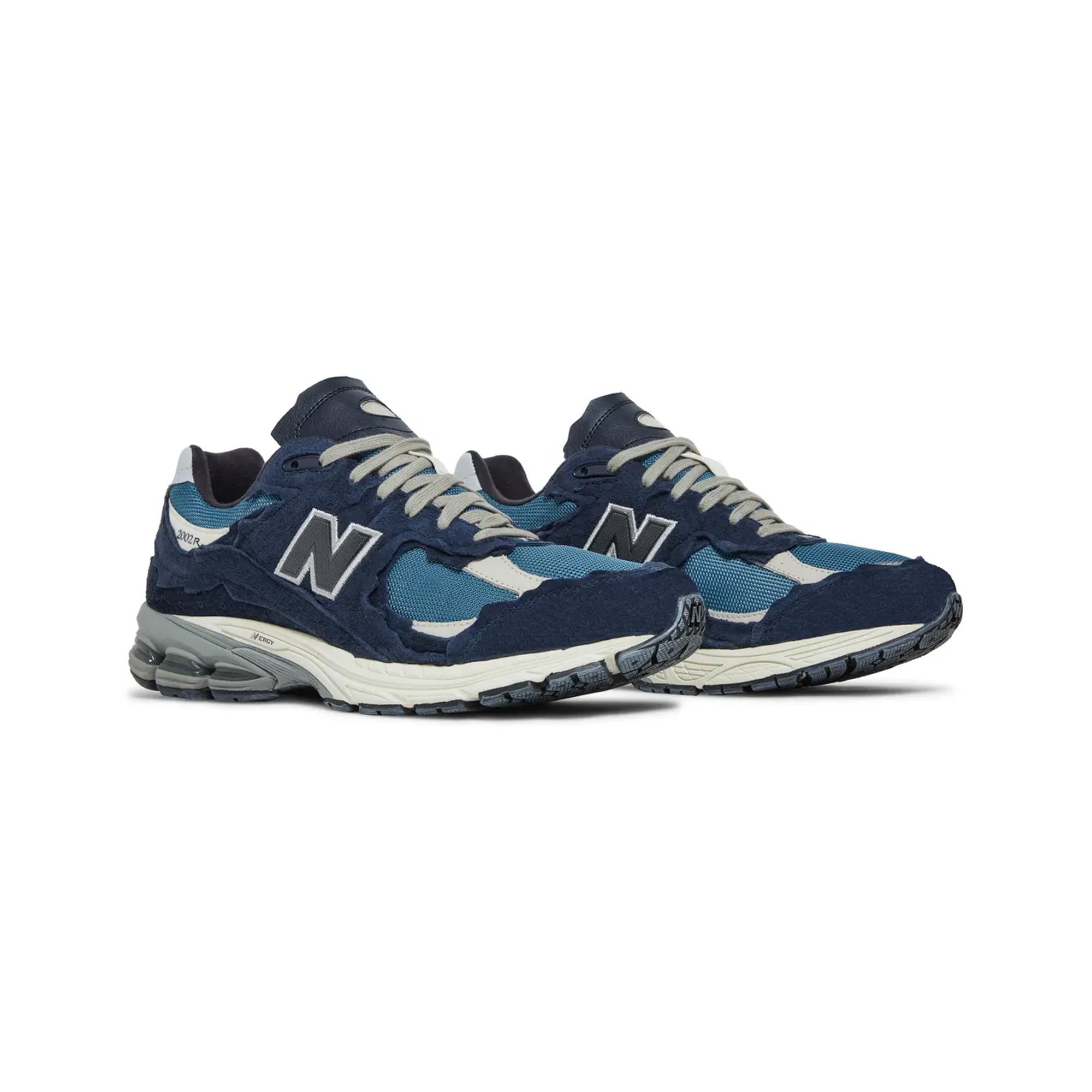 New-Balance-2002R-Protection-Pack-‘Dark-Navy’-(2022)-front-side