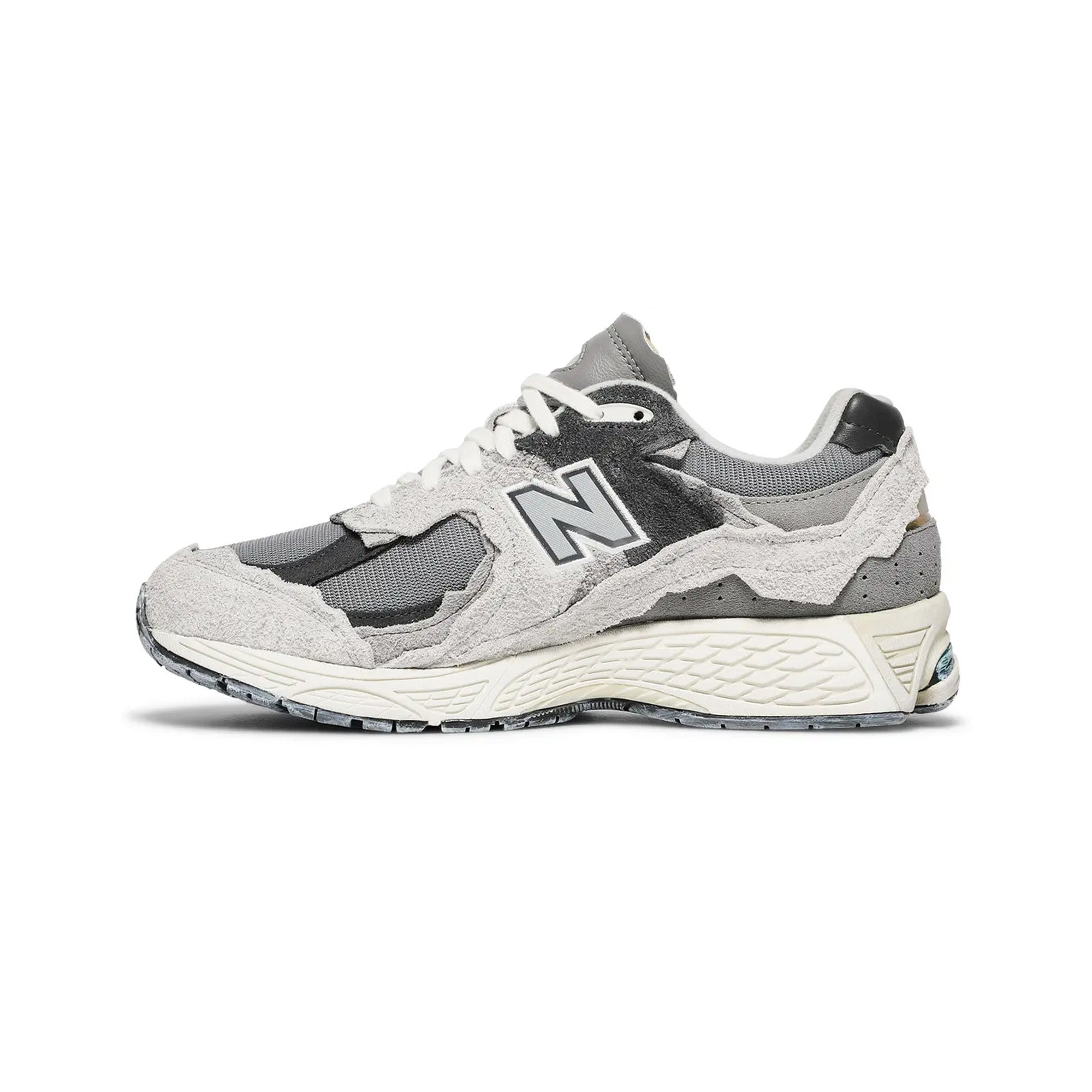 New-Balance-2002R-Protection-Pack-‘Rain-Cloud’-(2021)-side-2