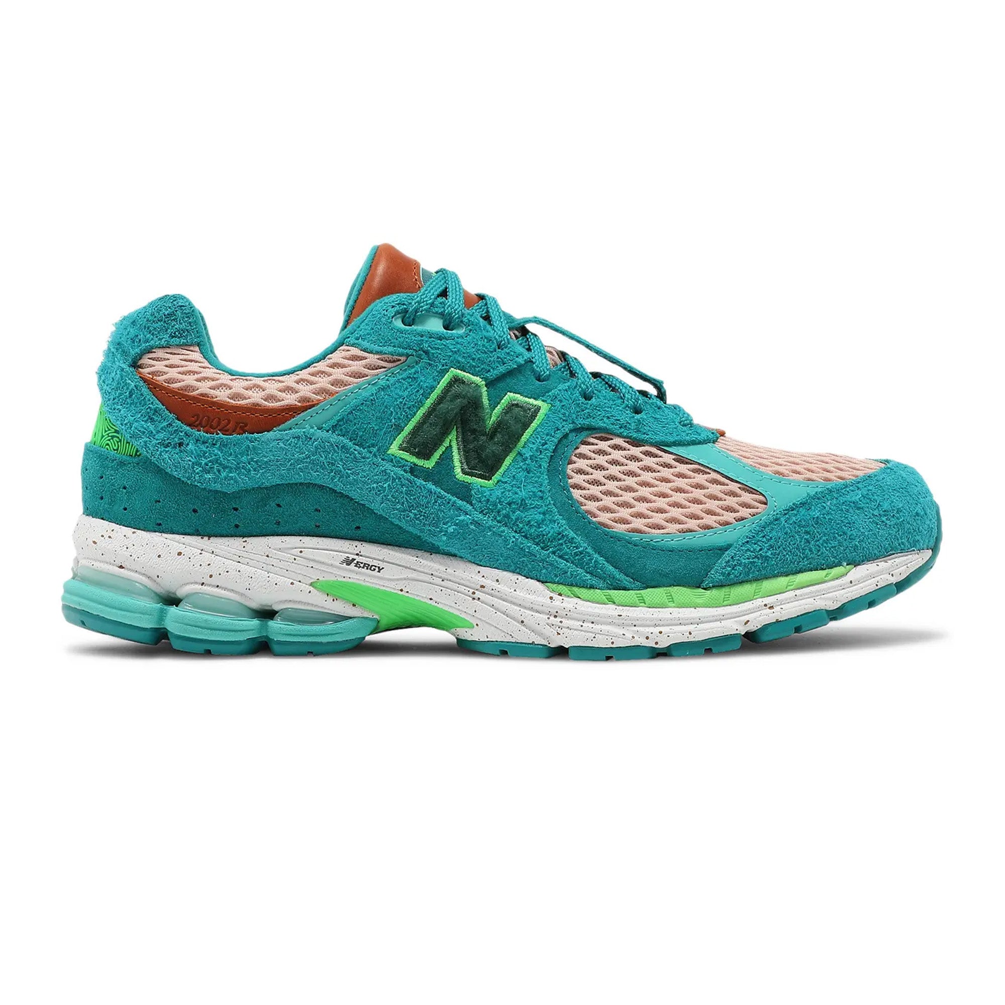 New-Balance-2002R-x-Salehe-Bembury-'Water-Be-The-Guide'-(2021)-side