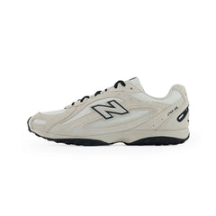 new_balance_204l_moonbeam_black_2026_3