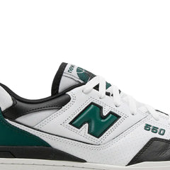 New-Balance-550-‘White-Green-Black’-(2021)-side-close-up