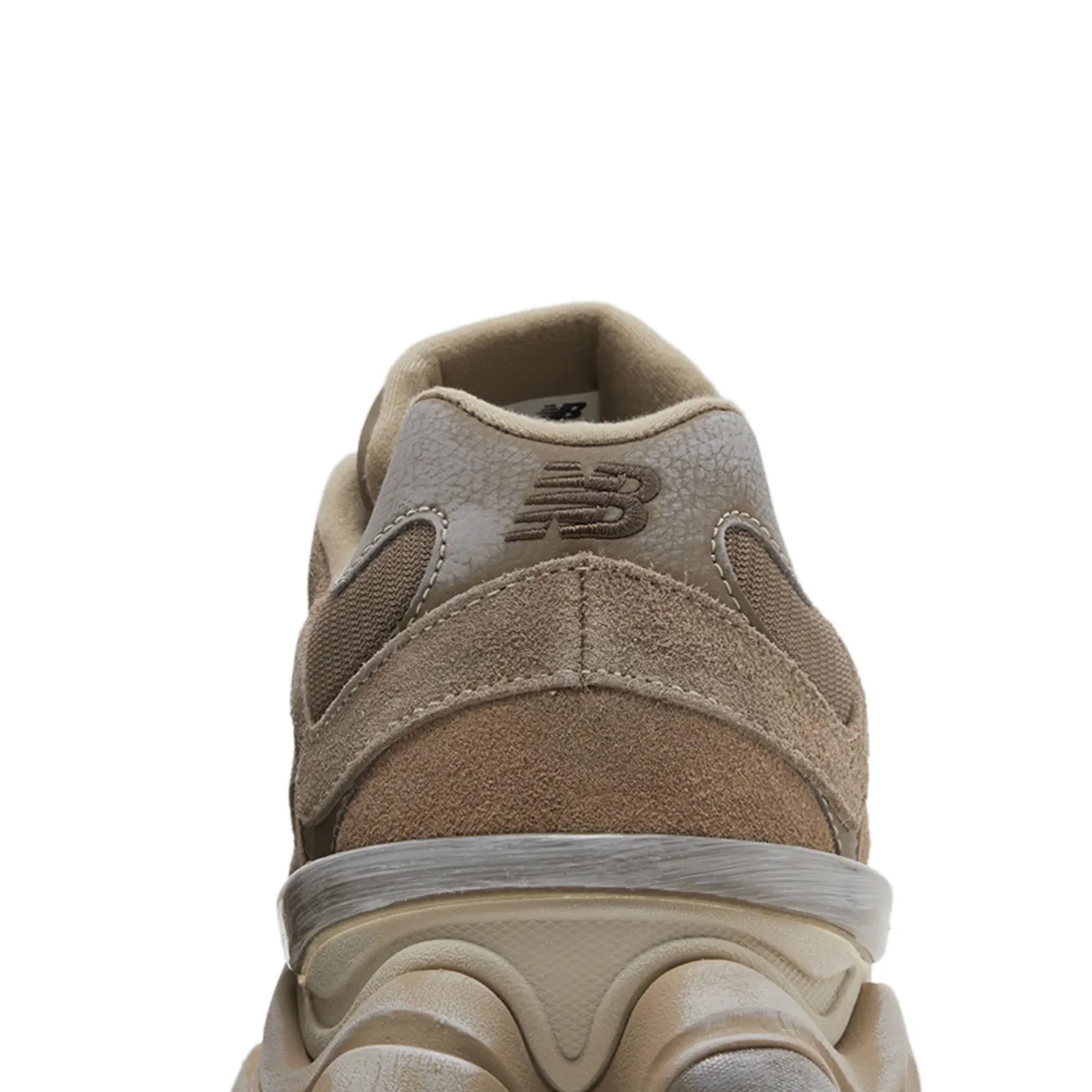 New-Balance-9060-‘Brown’-back-close-up