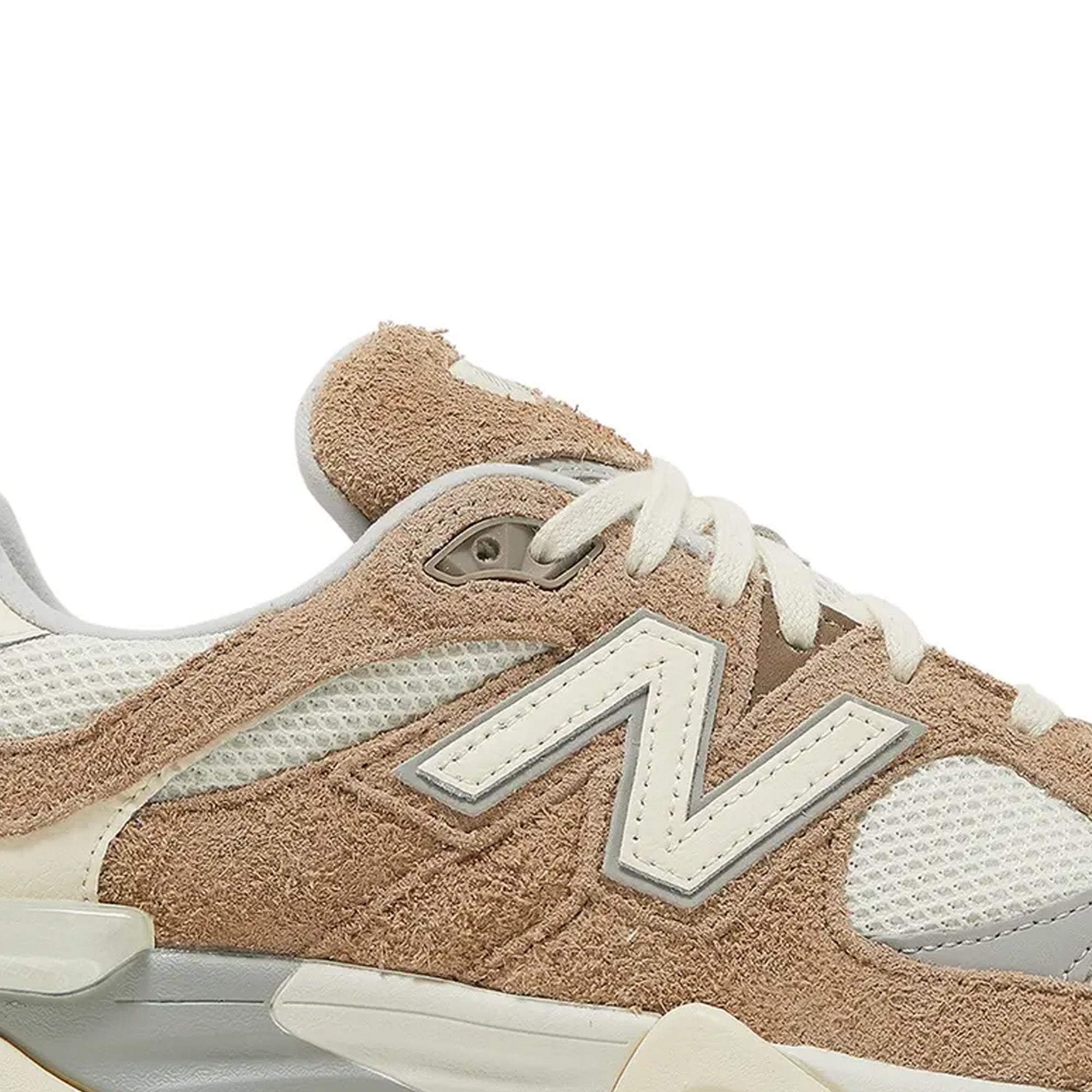 New-Balance-9060-‘Driftwood-Stone-Pink-Sea-Salt’-(2023)-side-close-up