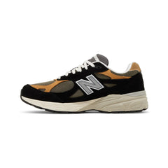 New-Balance-990v3-‘MiUSA-Black-Tan’-(2023)-side-2