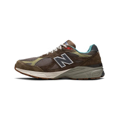 New-Balance-990v3-‘MiUSA-Bodega-Here-To-Stay’-(2021)-2