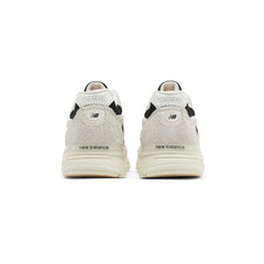 New-Balance-990v4-‘MiUSA-Joe-Freshgoods-1998-Intro’-(2023)-back