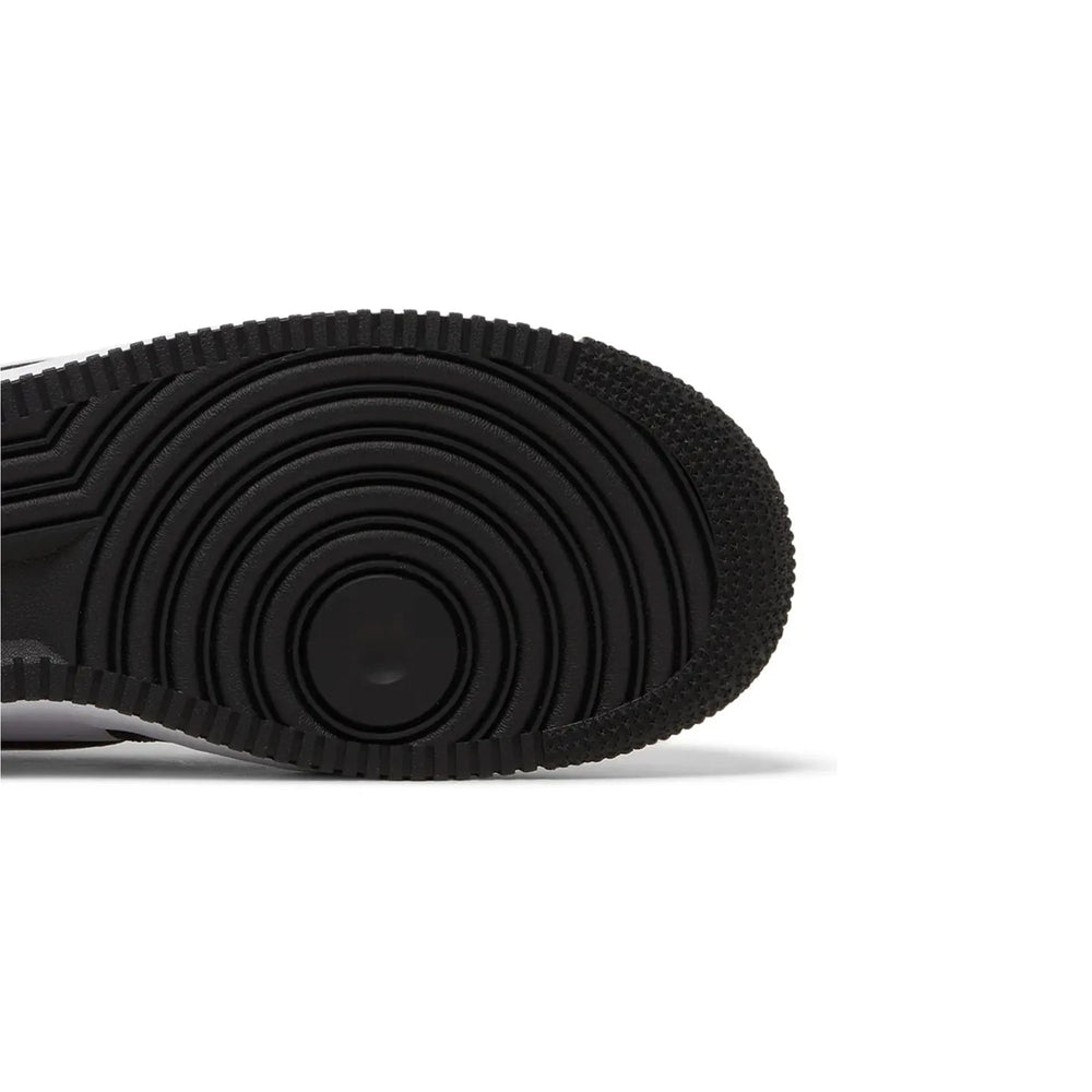 nike_air_force_1_low_07_white_swoosh_panda_2023_8