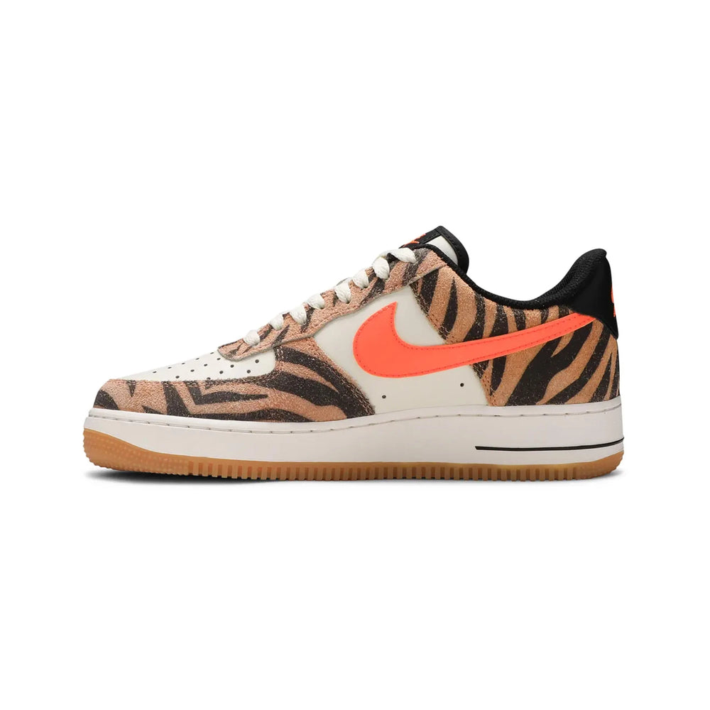 nike_air_force_1_low_premium_daktari_stripes_2021_3