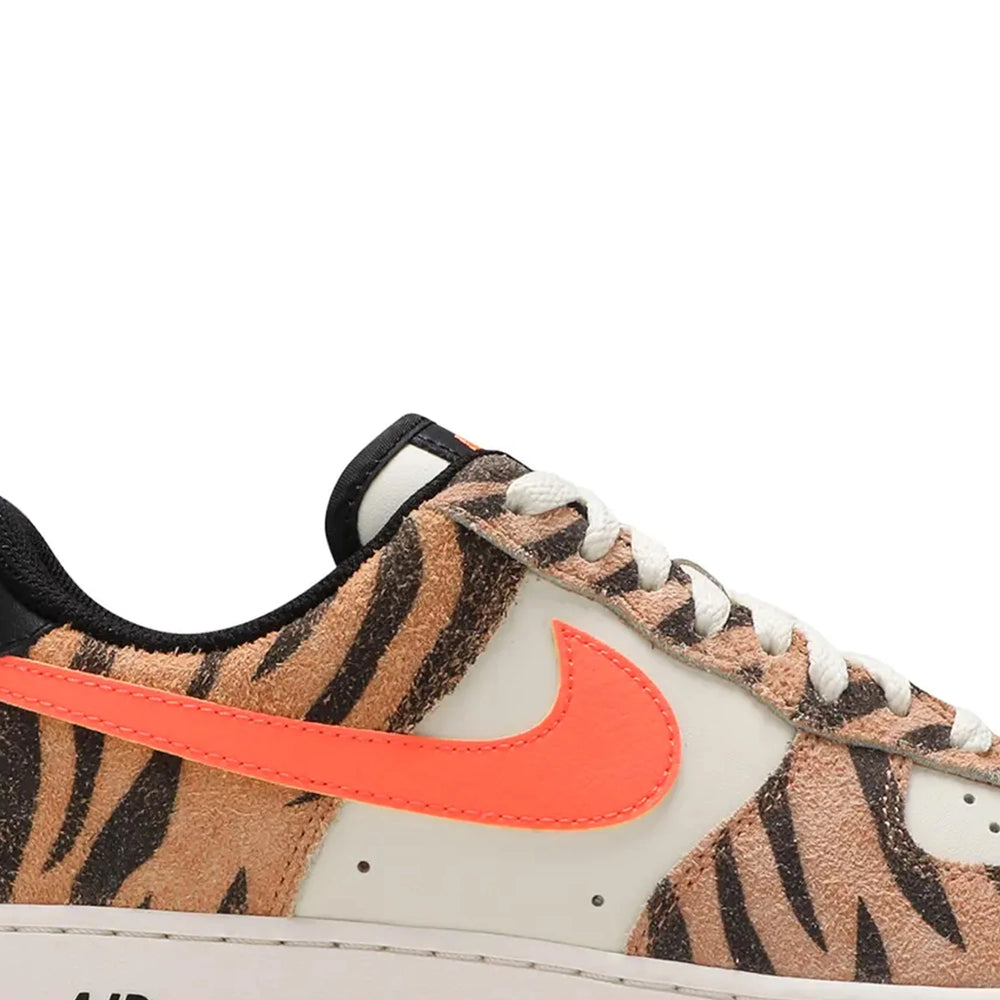 nike_air_force_1_low_premium_daktari_stripes_2021_5