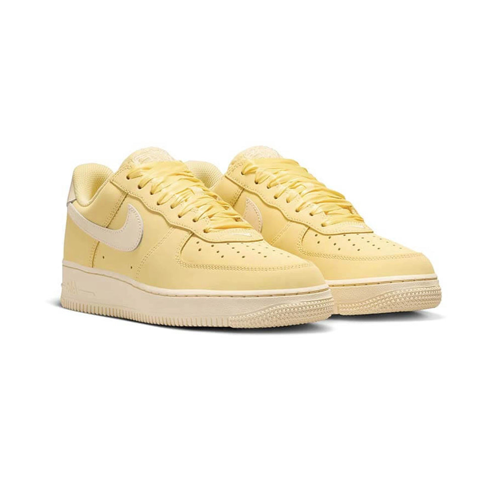 nike_air_force_1_low_soft_yellow_2026_2
