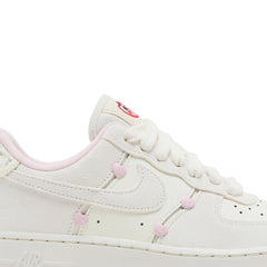 nike_air_force_1_low_valentines_day_womens_2025_6