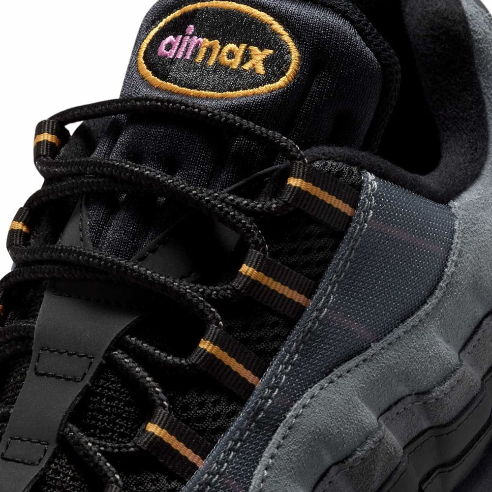 Nike-Air-Max-95-OG-‘Big-Bubble-Sundial’-7