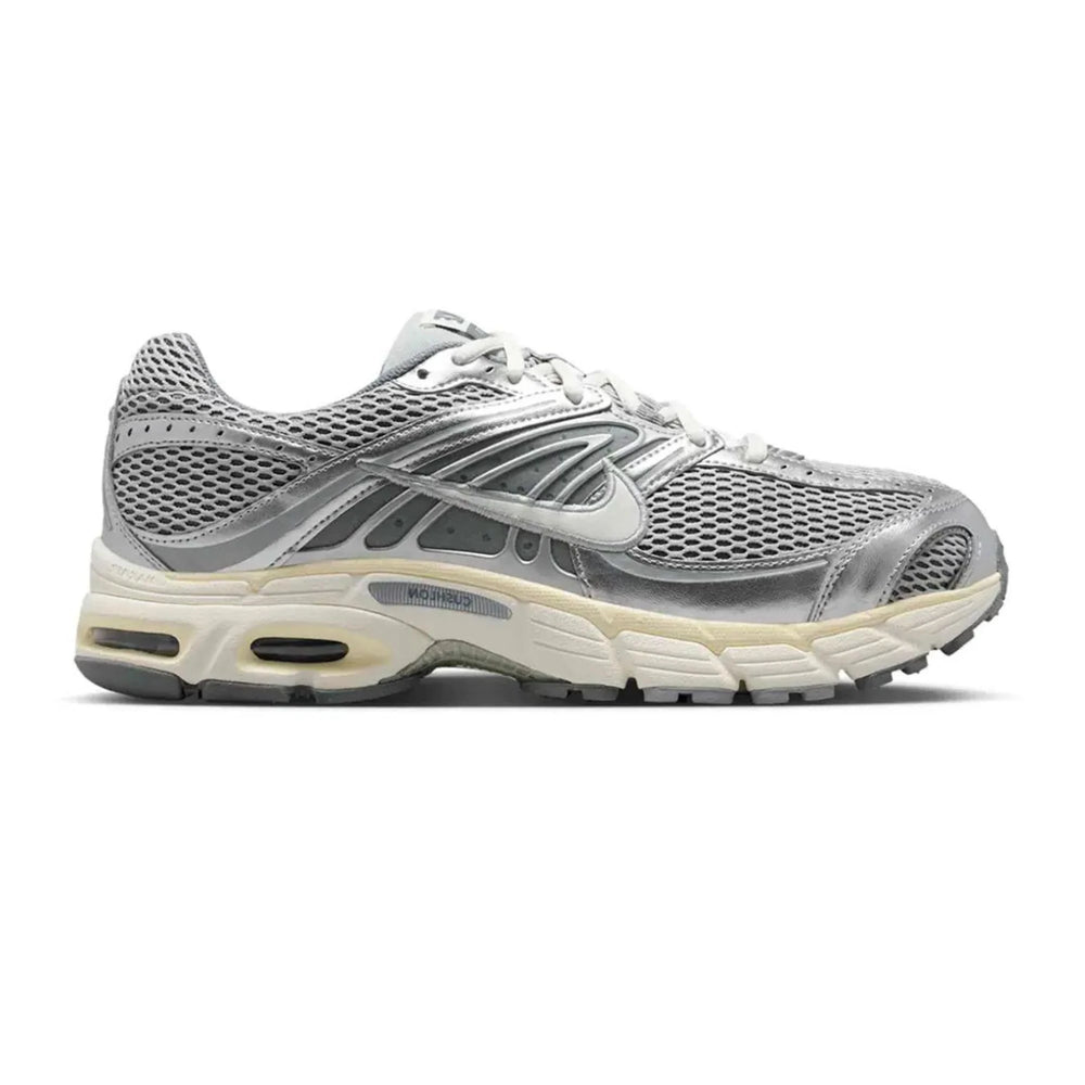 nike_air_max_moto_2k_light_smoke_grey_metallic_silver_1