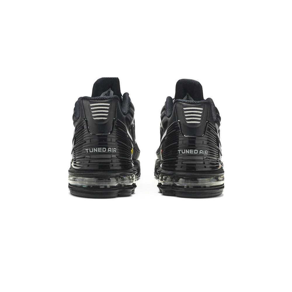 nike_air_max_plus_3_black_wolf_grey_2019_4