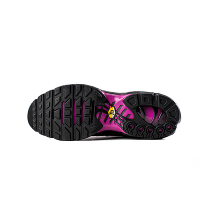 Nike-Air-Max-Plus-Black-Pink-2023
