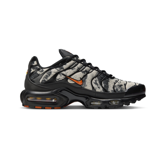 Nike-Air-Max-Plus-Camouflage-Black-Safety-Orange-2024