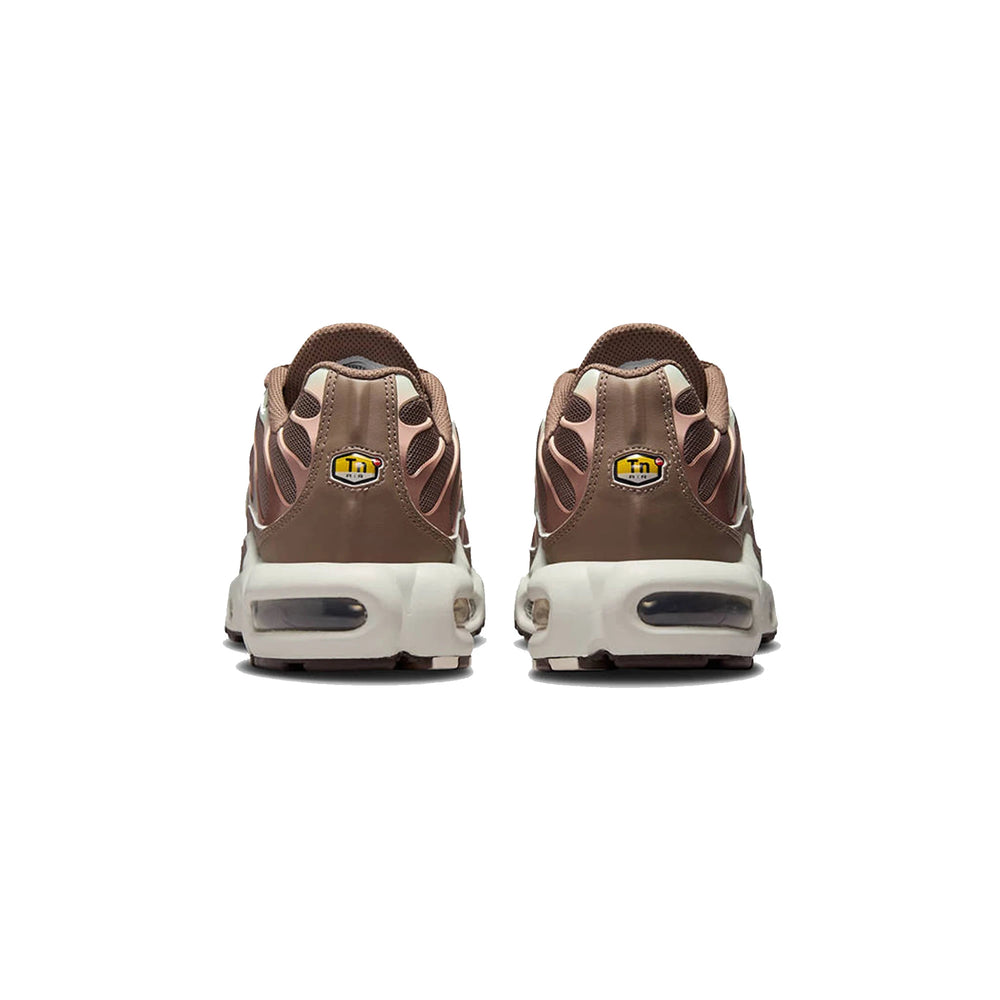 nike_air_max_plus_mink_brown_baroque_brown_sail_metallic_silver_womens_2025_4