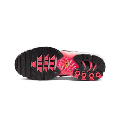 Nike-Air-Max-Plus-TN-Black-Hot-Punch-Womens-2024-sole