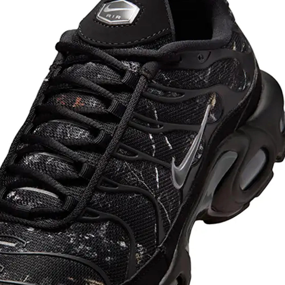 nike_air_max_plus_tn_black_wood_camo_7