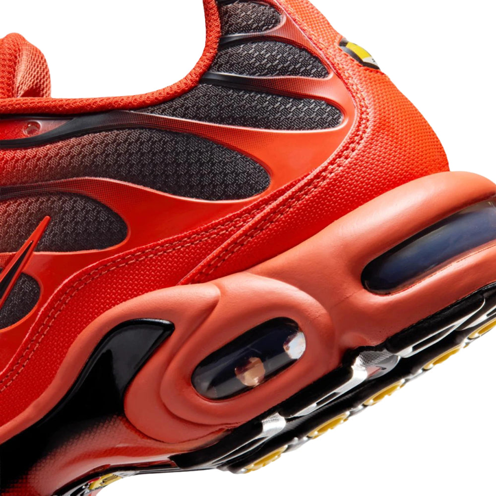 nike_air_max_plus_tn_picante_red_black_7
