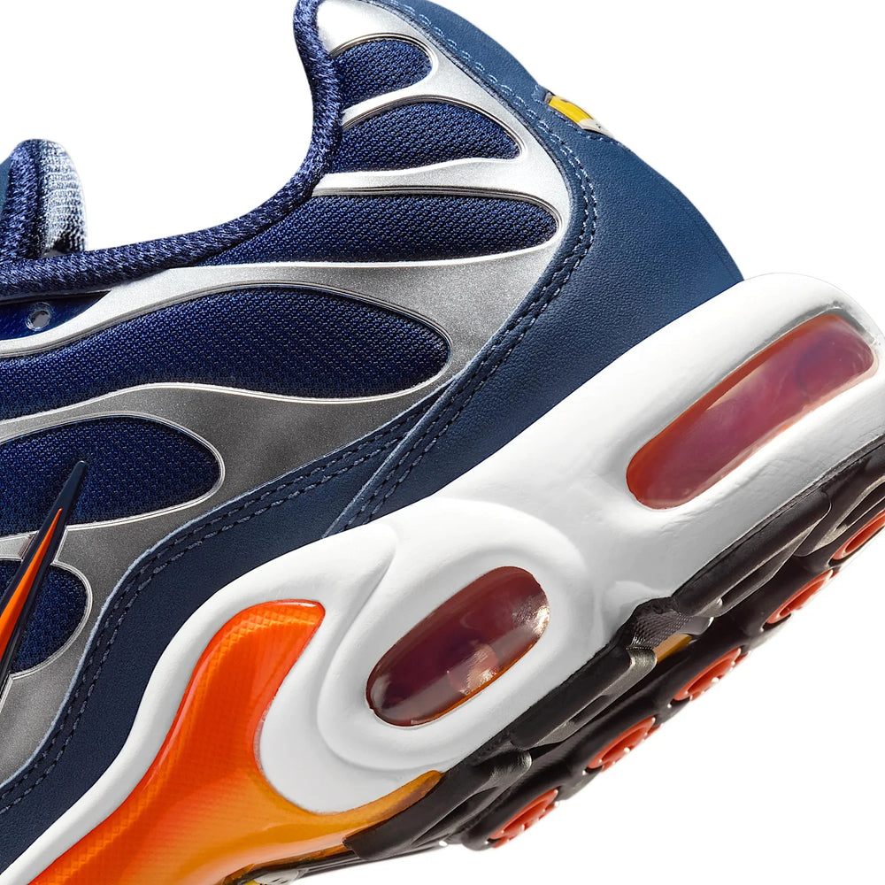 nike_air_max_plus_tn_syracuse_2021_6