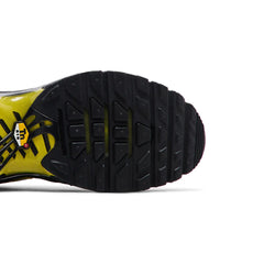 Nike-Air-Max-Plus-TN-'Black-Opti-Yellow'-sole-close-up