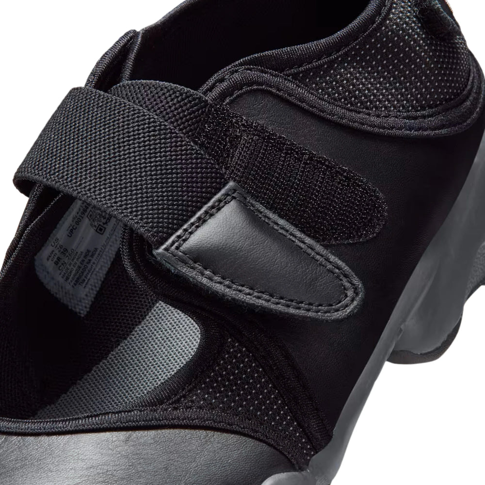 nike_air_rift_black_womens_2025_7