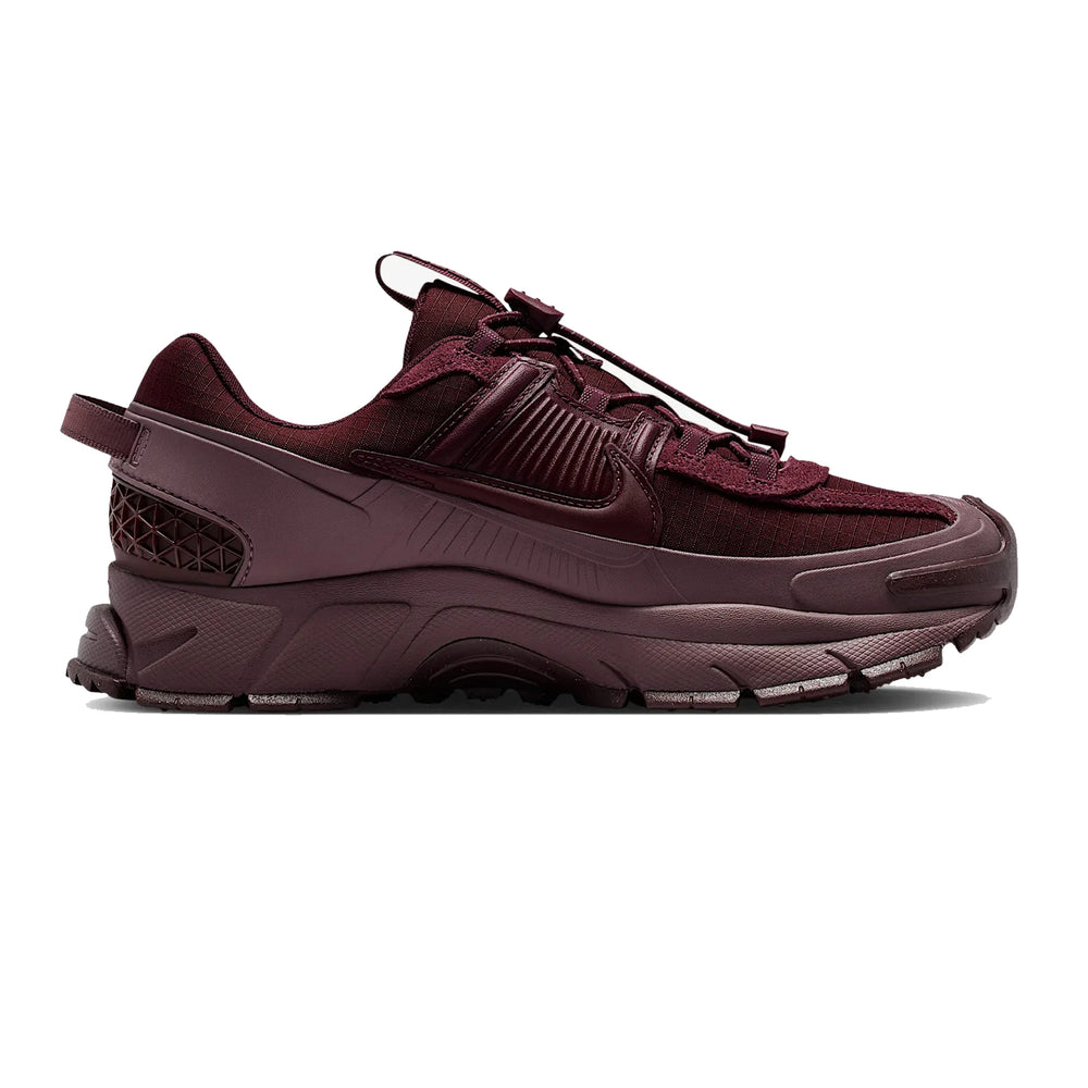 nike_air_zoom_vomero_roam_tattoo_dark_team_red_womens_2025_1