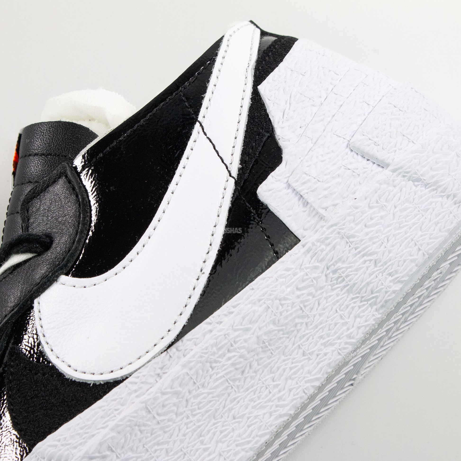 Nike-Blazer-Low-x-Sacai-Black-Patent-Leather-2022