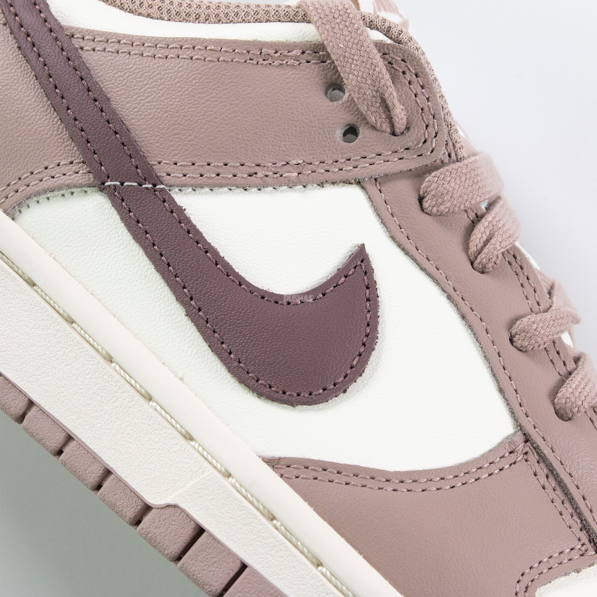 Nike-Dunk-Low-Diffused-Taupe-Womens-2023