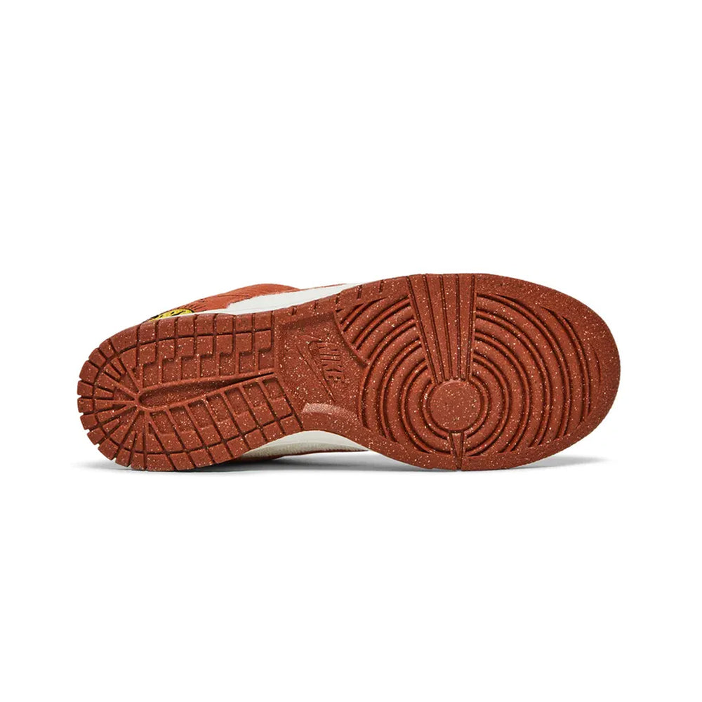 Nike-Dunk-Low-Retro-Sun-Club-Burn-Sunrise-W-2022-5