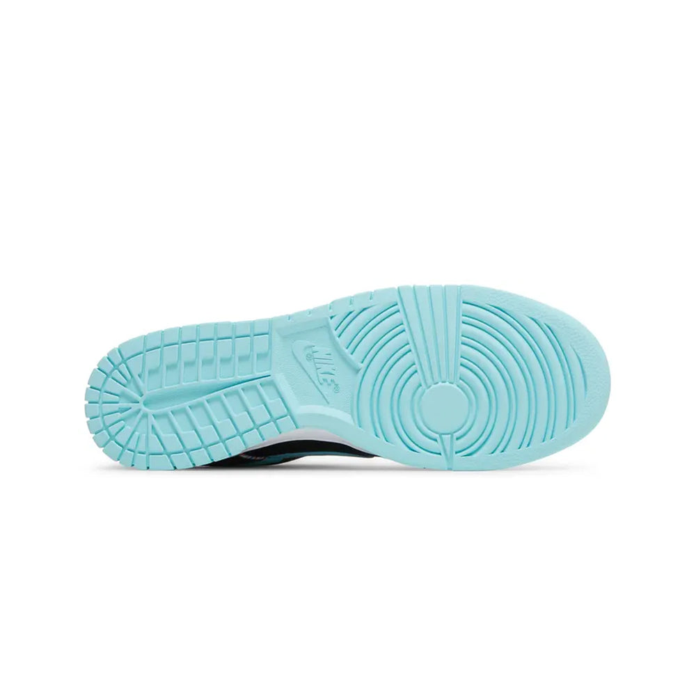 Nike-Dunk-Low-SE-‘Barber-Shop-Black’-(2022)-5