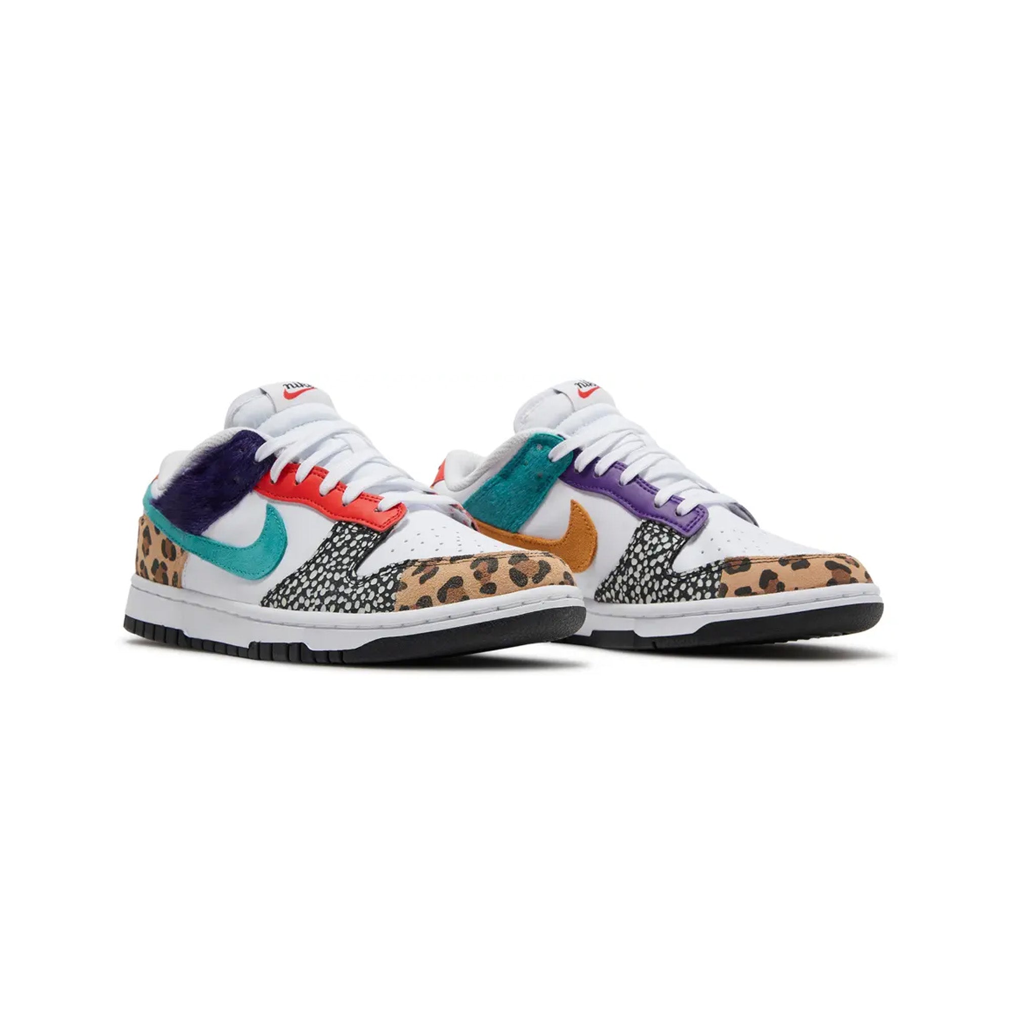 Nike-Dunk-Low-SE-‘Safari’-W-(2022)-front-side