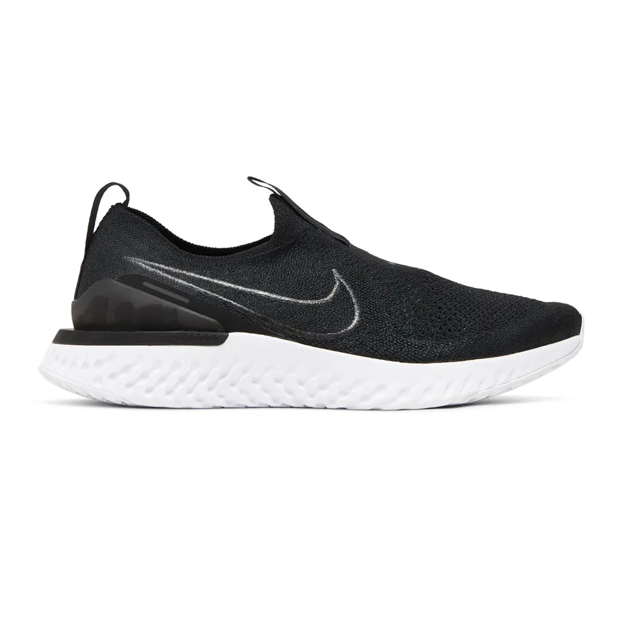 Nike-Epic-Phantom-React-Flyknit-‘Black-White’-(2019)-side