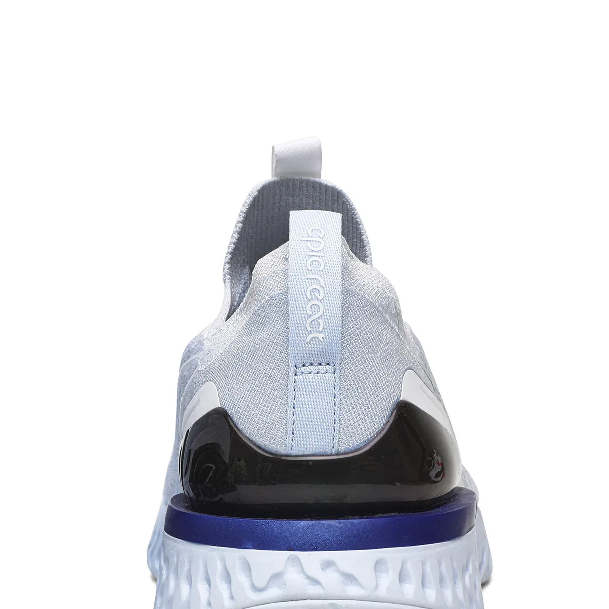 Nike-Epic-Phantom-React-Flyknit-‘Hydrogen’-(2022)-back-close-up