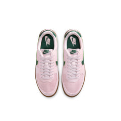 nike_field_general_light_soft_pink_fir_gum_womens_2026_4