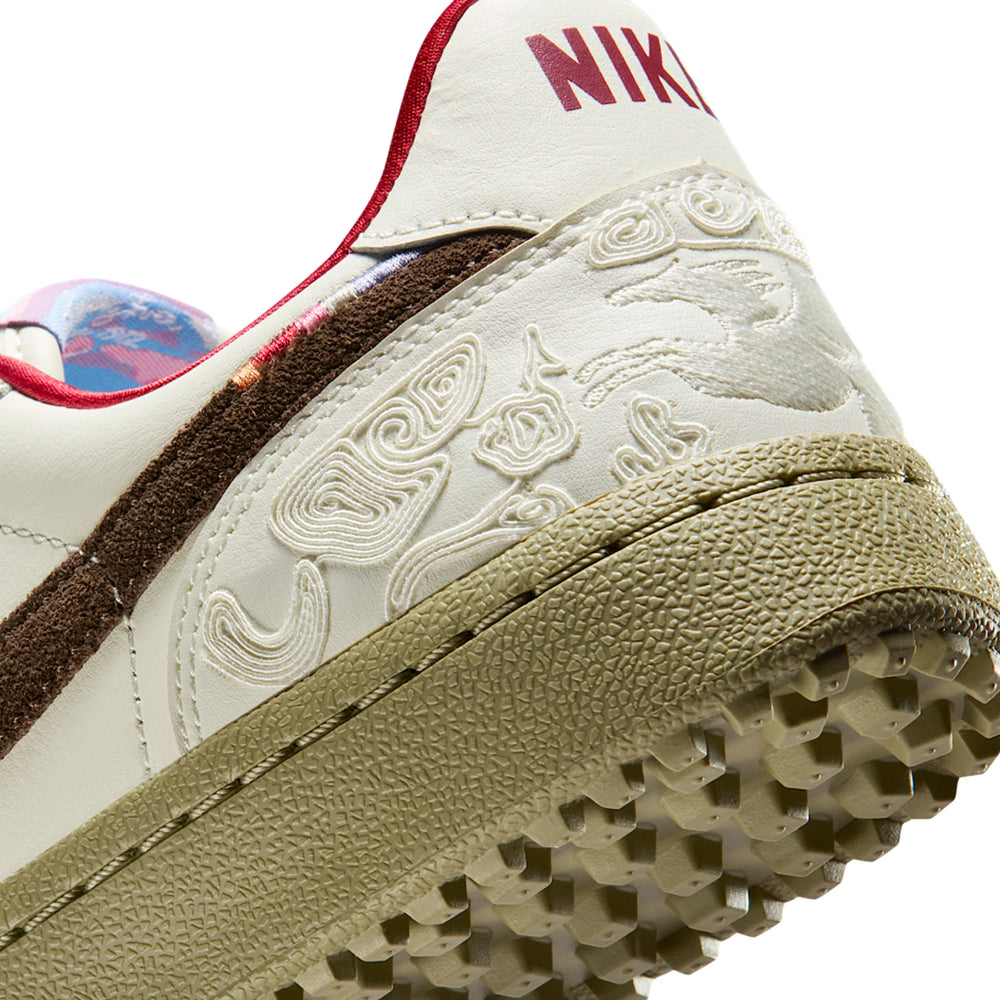 nike_field_general_year_of_the_horse_womens_2026_7
