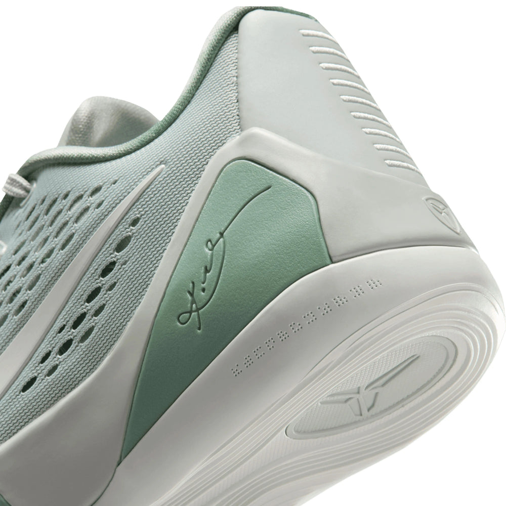 nike_kobe_9_em_low_protro_light_silver_steam_2026_7