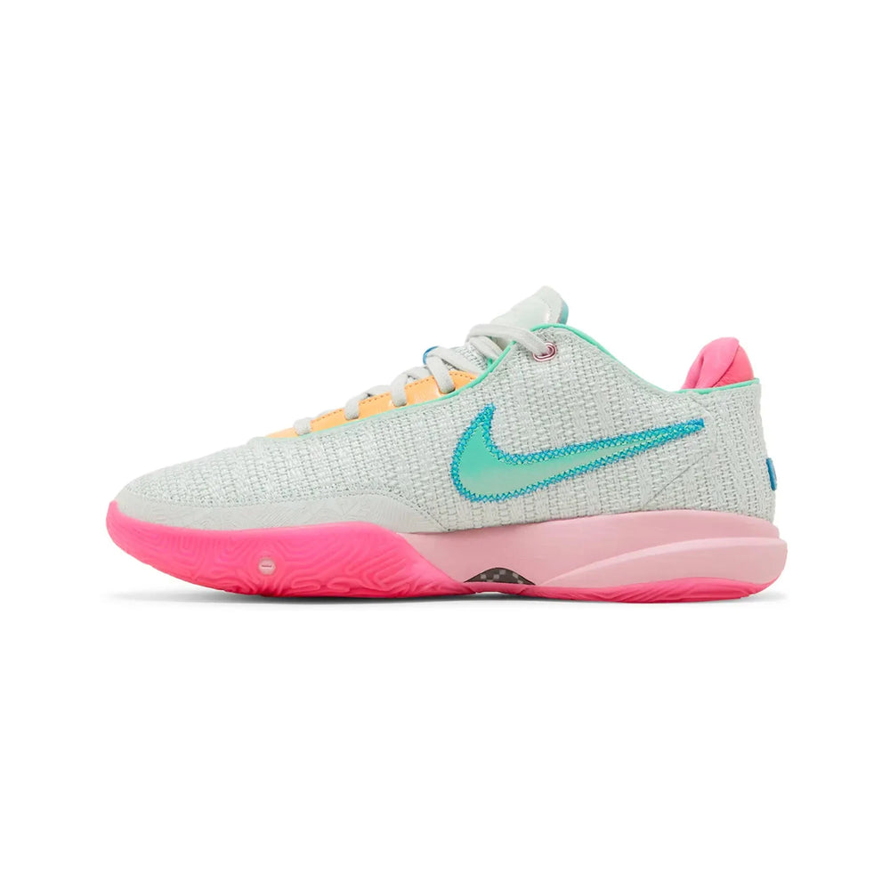 nike_lebron_20_time_machine_2022_3
