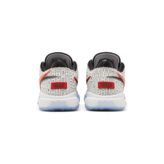 Nike-LeBron-20-‘The-Debut’-(2022)-4a