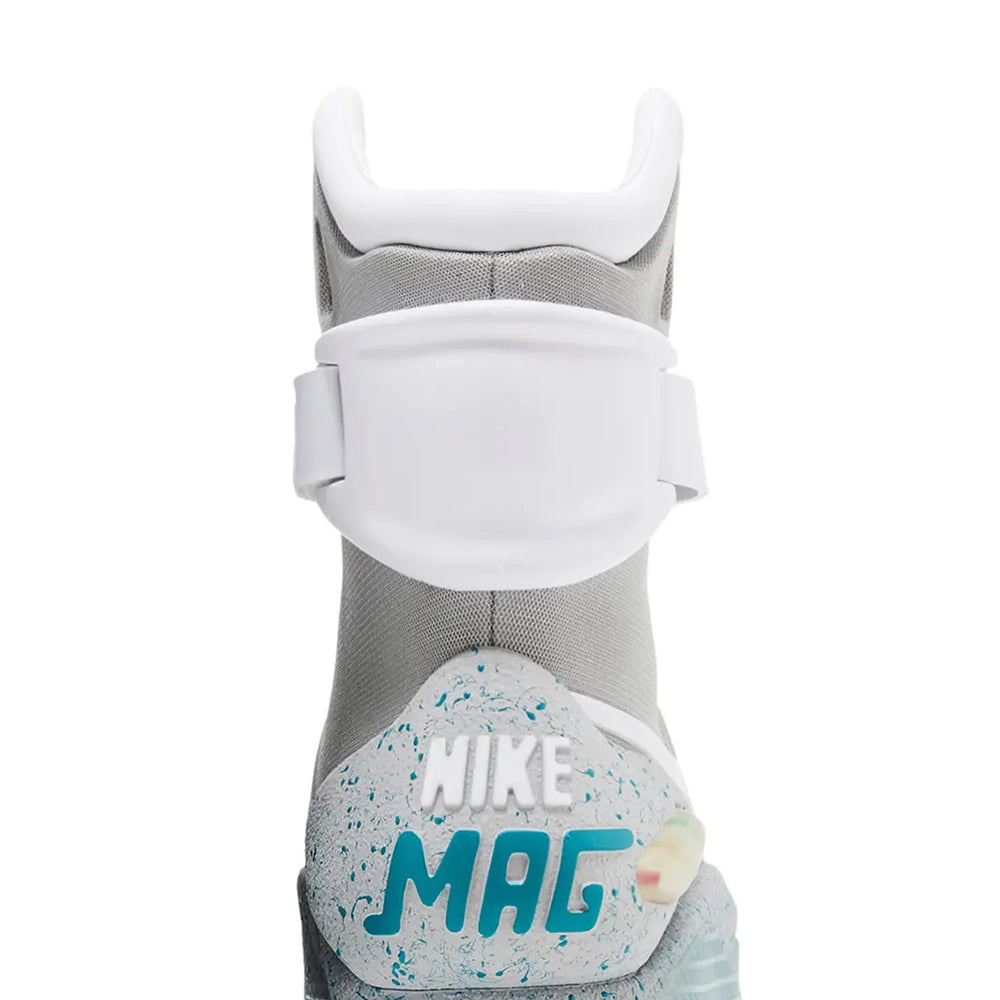 nike_mag_back_to_the_future_2011_8