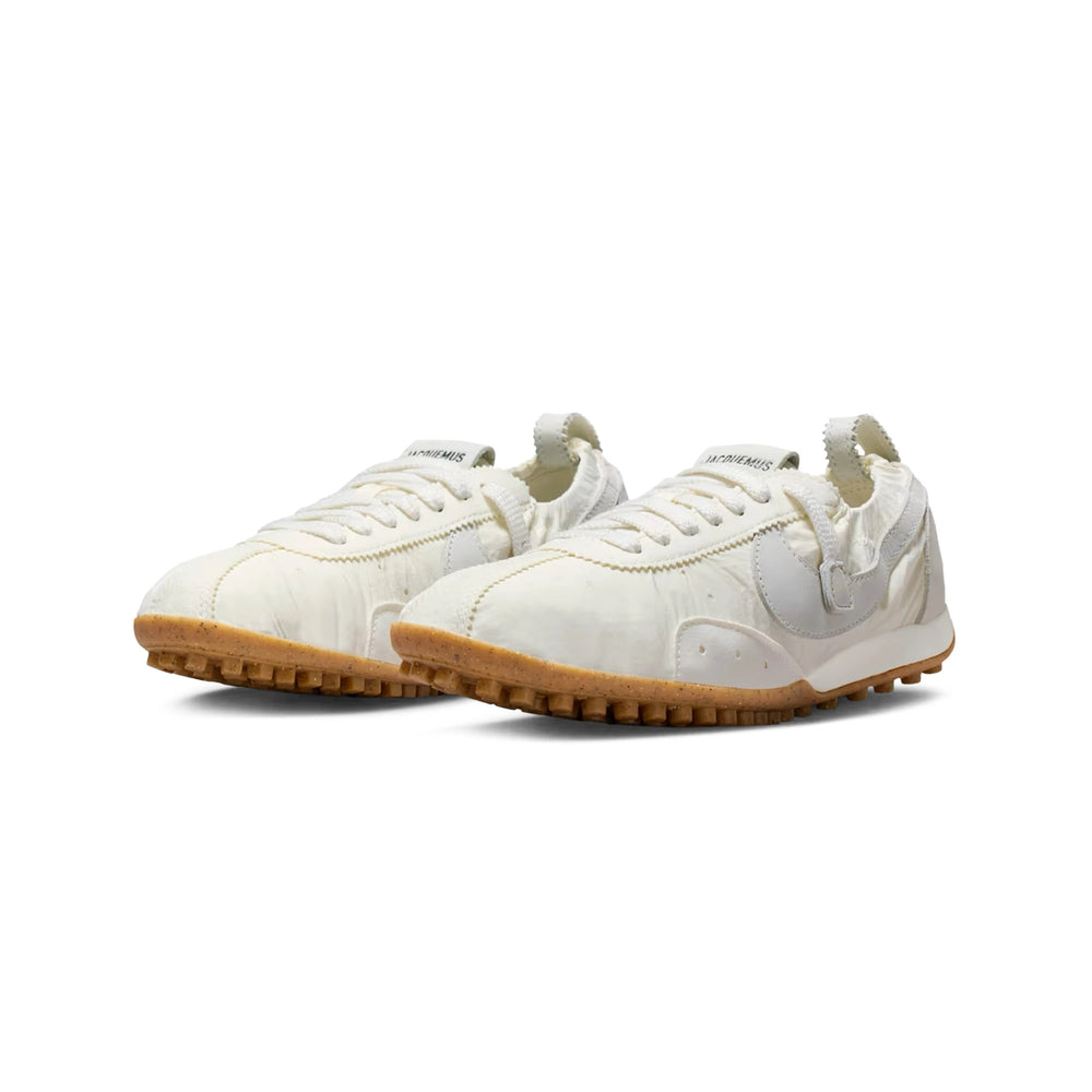 nike_moon_shoe_sp_jacquemus_soft_pearl_womens_2026_7