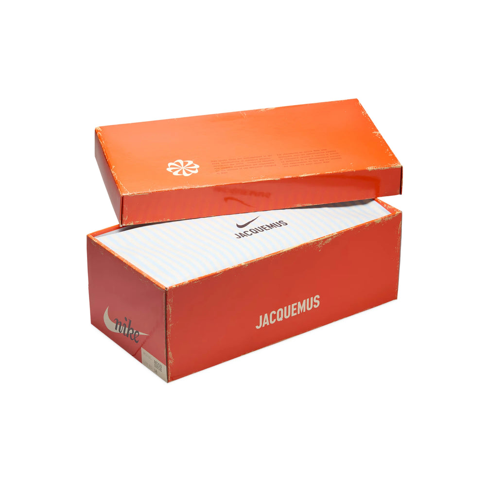 nike_moon_shoe_sp_jacquemus_soft_pearl_womens_2026_8