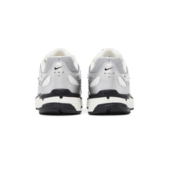 nike_p_6000_metallic_silver_2023_4