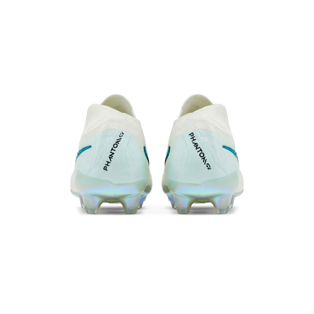 Nike-Phantom-GX-2-Elite-LV8-FG-‘Elite-Only-Pack’-(2025)-4