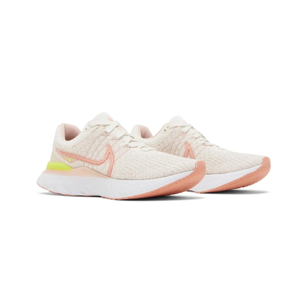 nike_react_infinity_run_flyknit_3_sail_light_madder_root_womens_2022_2