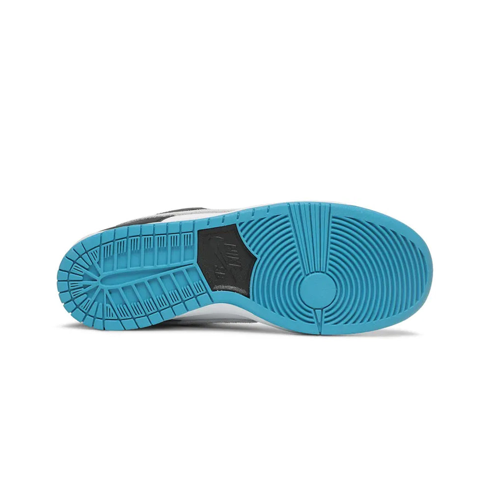 Nike-SB-Dunk-Low-‘Laser-Blue’-5