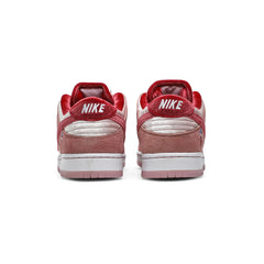 Nike-SB-Dunk-Low-‘StrangeLove-Skateboards’-(Special-Box)-(2020)-4