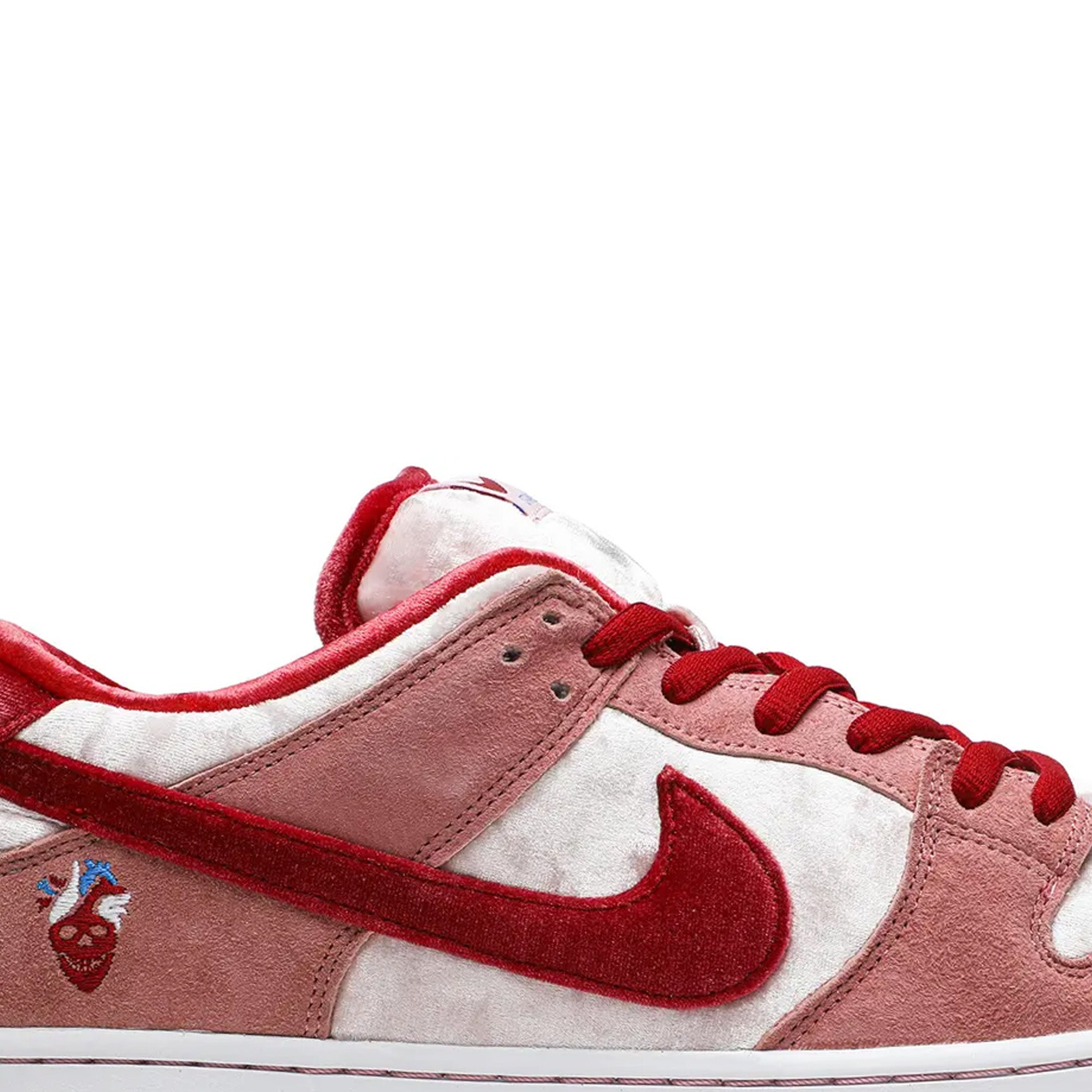 Nike-SB-Dunk-Low-‘StrangeLove-Skateboards’-(Special-Box)-(2020)-6
